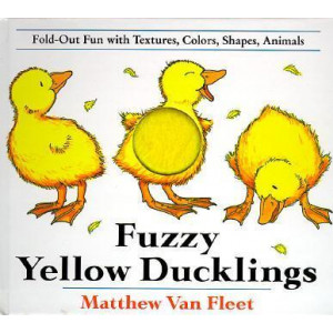 Fuzzy Yellow Ducklings: Fold-Out Fun With Textures, Colors,Shapes, Animmals