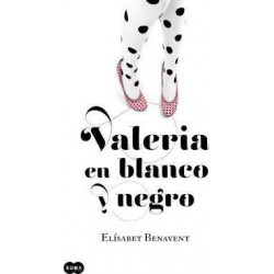 Valeria En Blanco y Negro